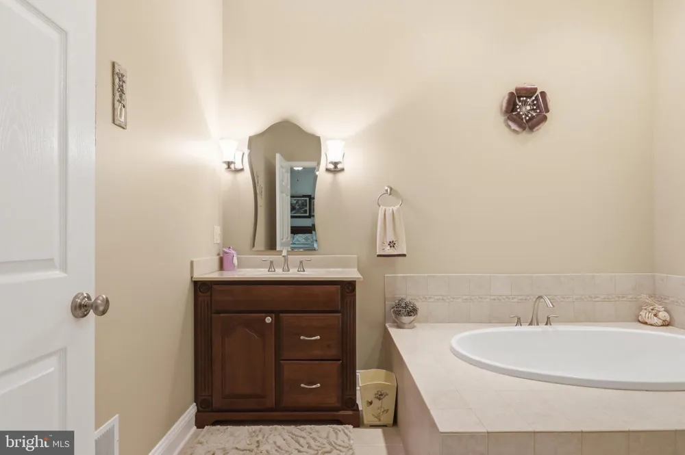 211 MARPLE ROAD Winchester, VA 22603