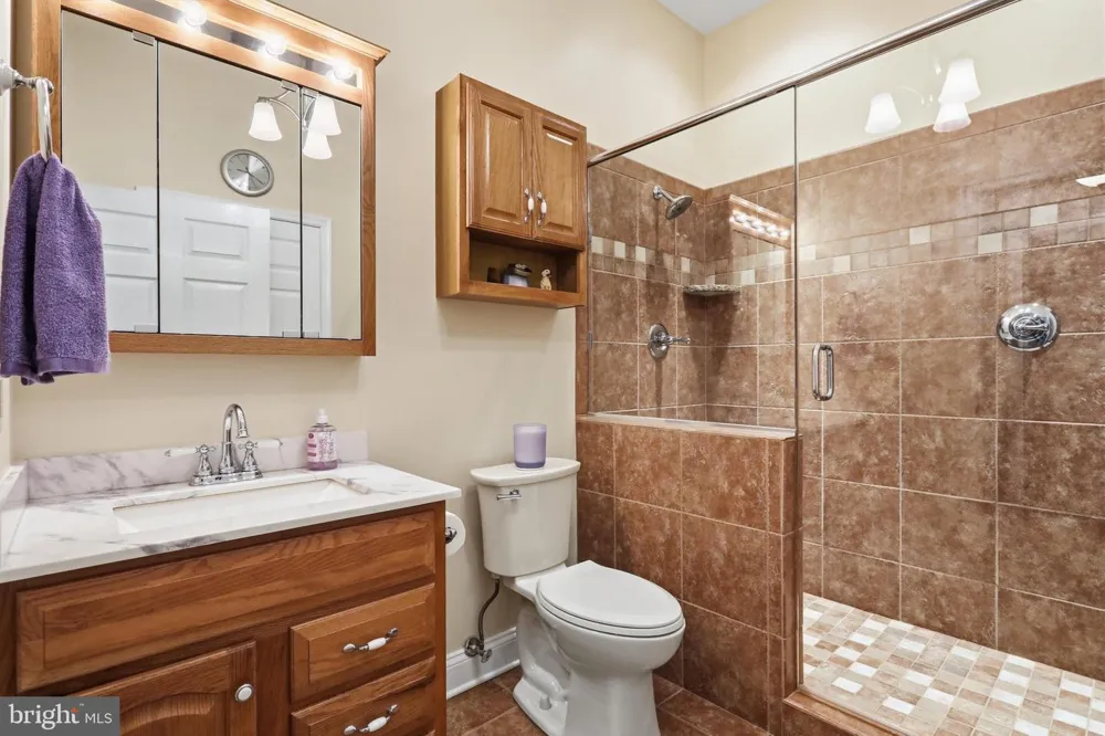 211 MARPLE ROAD Winchester, VA 22603