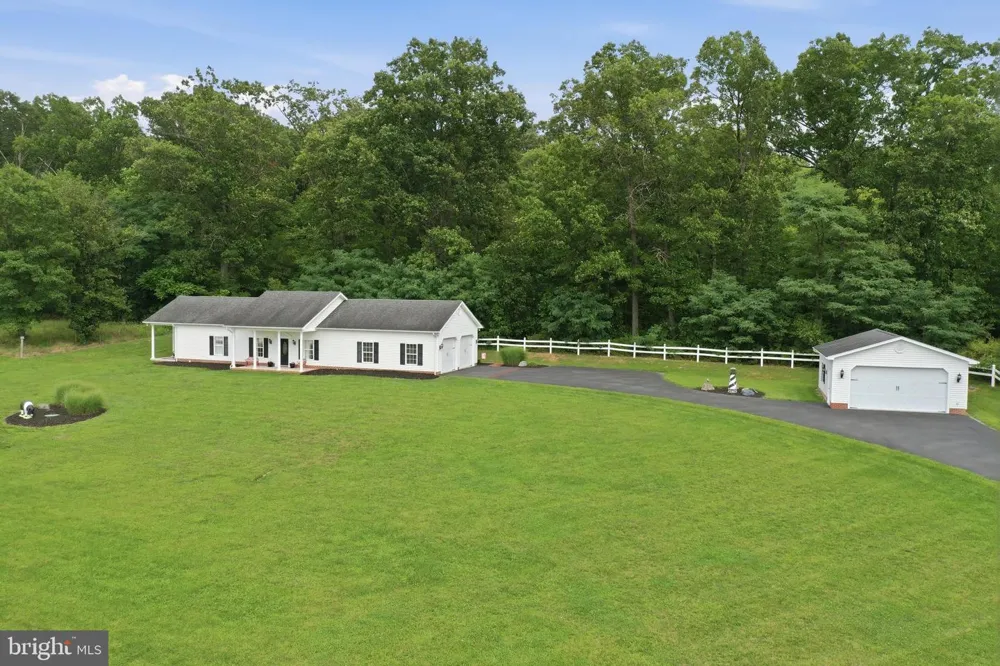 211 MARPLE ROAD Winchester, VA 22603