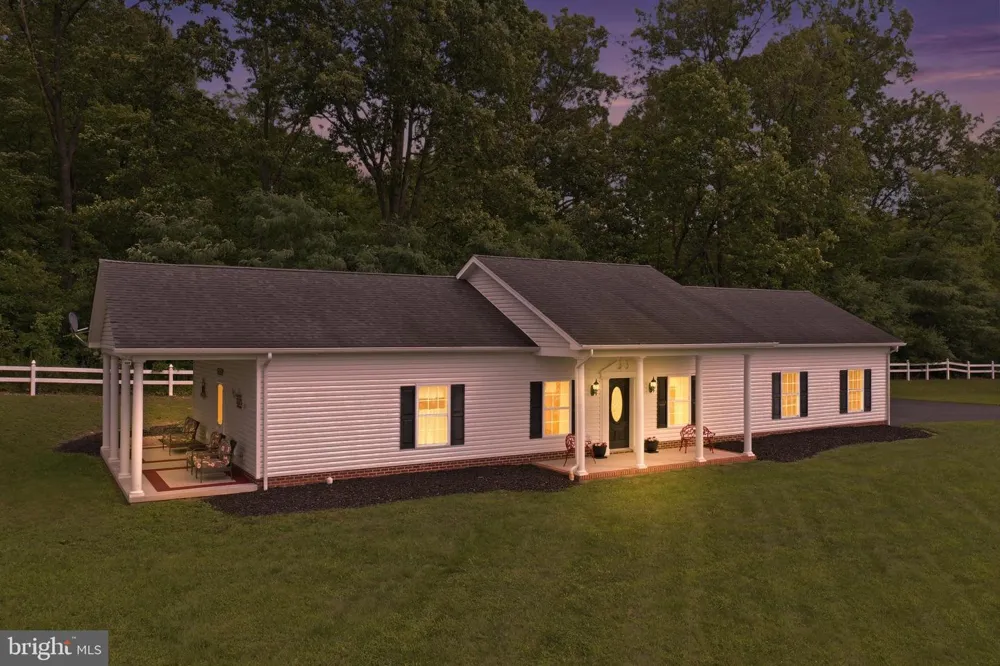 211 MARPLE ROAD Winchester, VA 22603