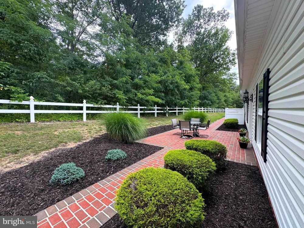 211 MARPLE ROAD Winchester, VA 22603