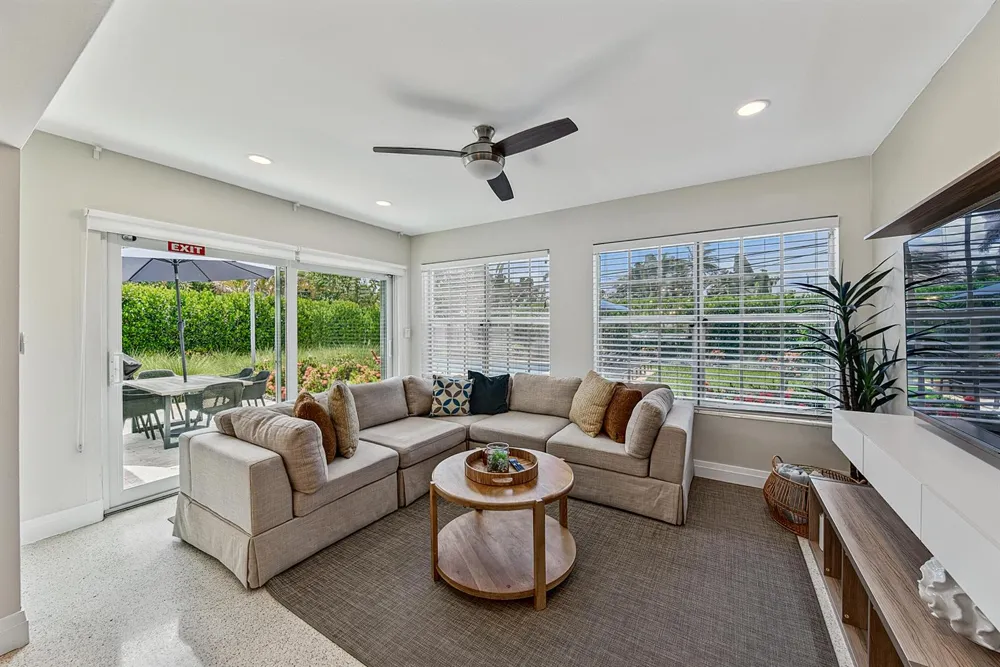 4795 NE 18TH AVENUE Oakland Park, FL 33334