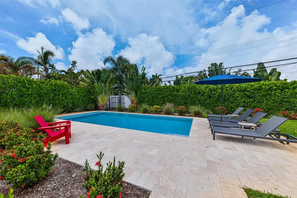 4795 NE 18TH AVENUE Oakland Park, FL 33334