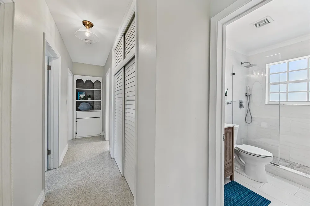 4795 NE 18TH AVENUE Oakland Park, FL 33334
