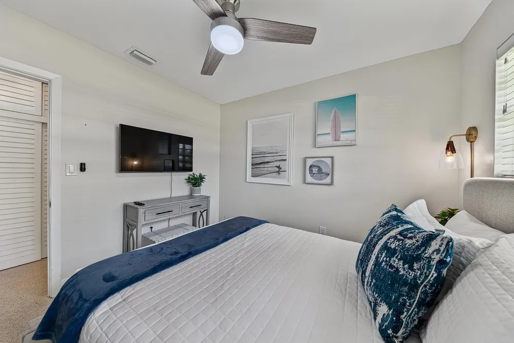 4795 NE 18TH AVENUE Oakland Park, FL 33334