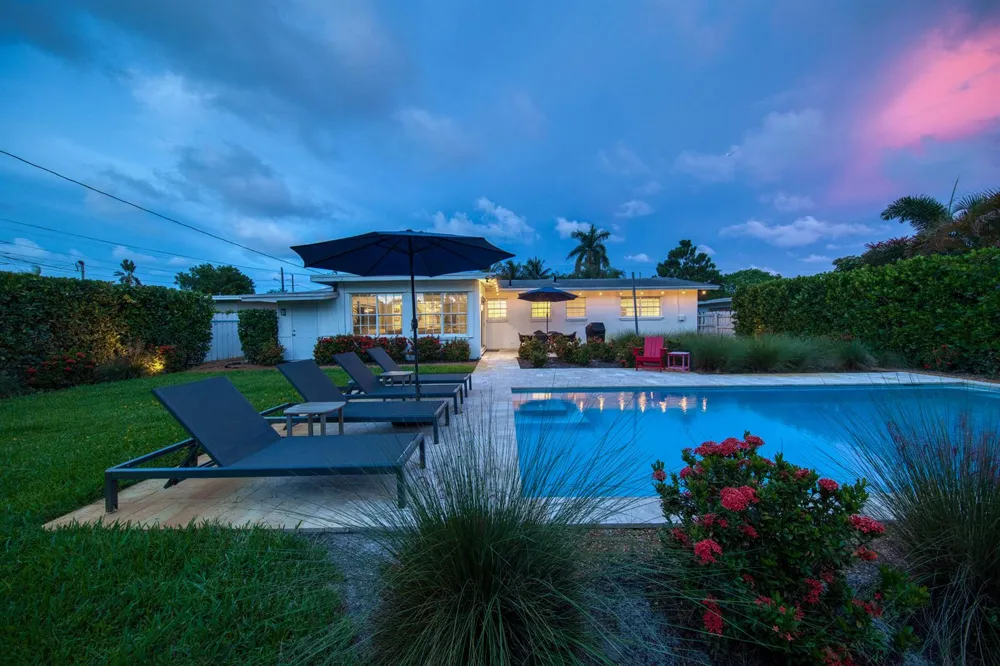 4795 NE 18TH AVENUE Oakland Park, FL 33334