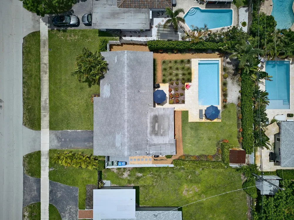 4795 NE 18TH AVENUE Oakland Park, FL 33334