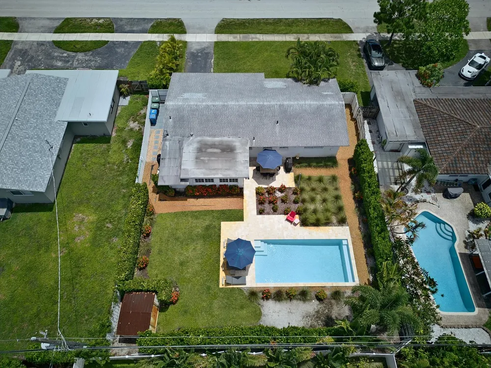 4795 NE 18TH AVENUE Oakland Park, FL 33334