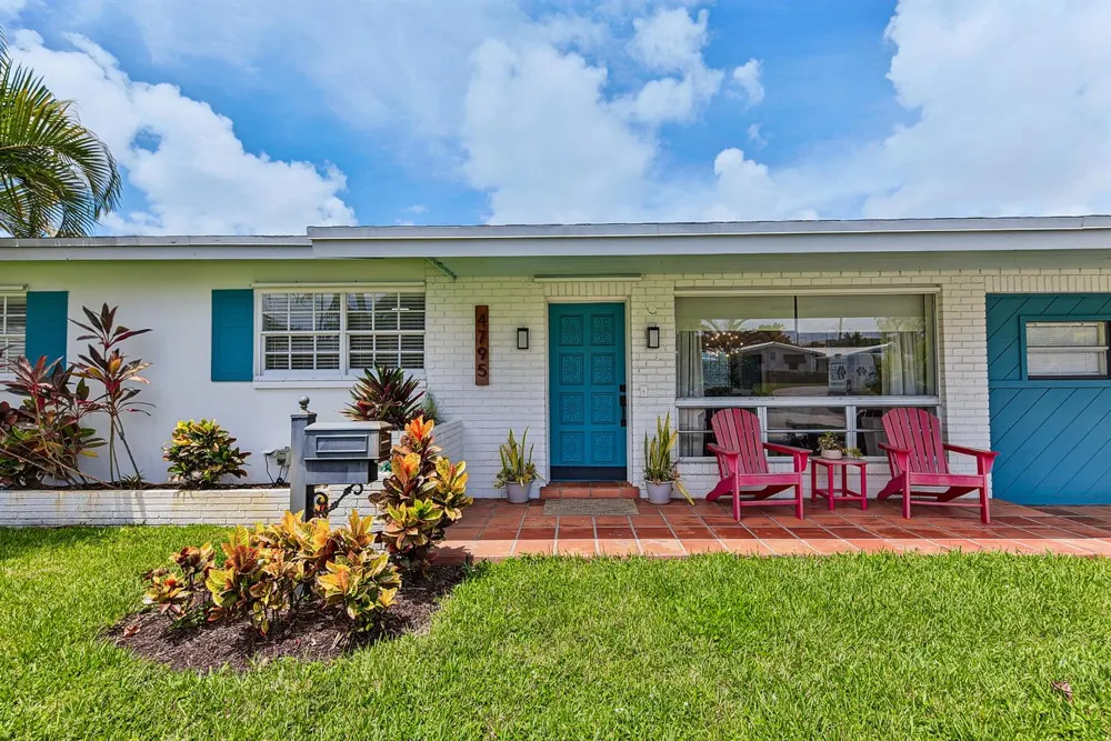 4795 NE 18TH AVENUE Oakland Park, FL 33334
