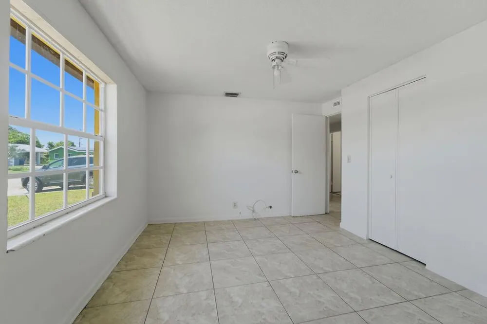 1500 W 13TH STREET W Riviera Beach, FL 33404