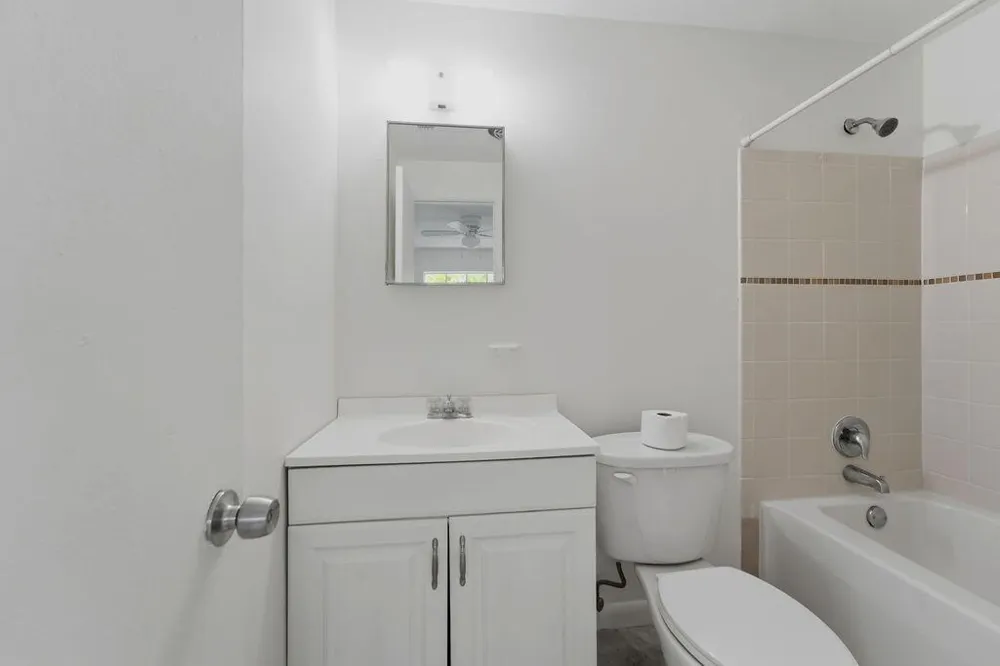 1500 W 13TH STREET W Riviera Beach, FL 33404