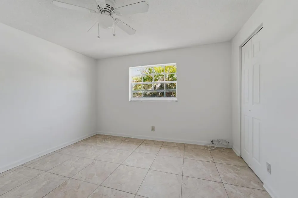 1500 W 13TH STREET W Riviera Beach, FL 33404