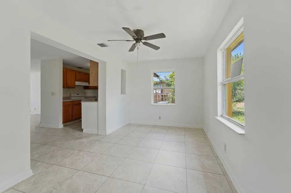 1500 W 13TH STREET W Riviera Beach, FL 33404