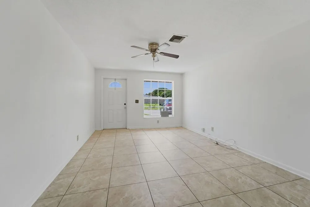 1500 W 13TH STREET W Riviera Beach, FL 33404