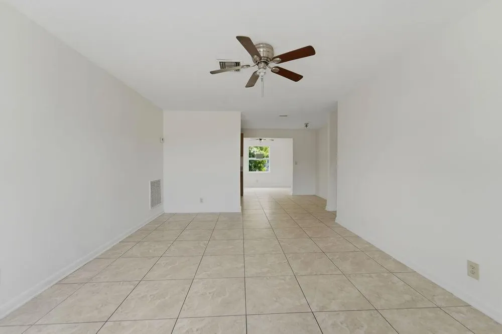1500 W 13TH STREET W Riviera Beach, FL 33404