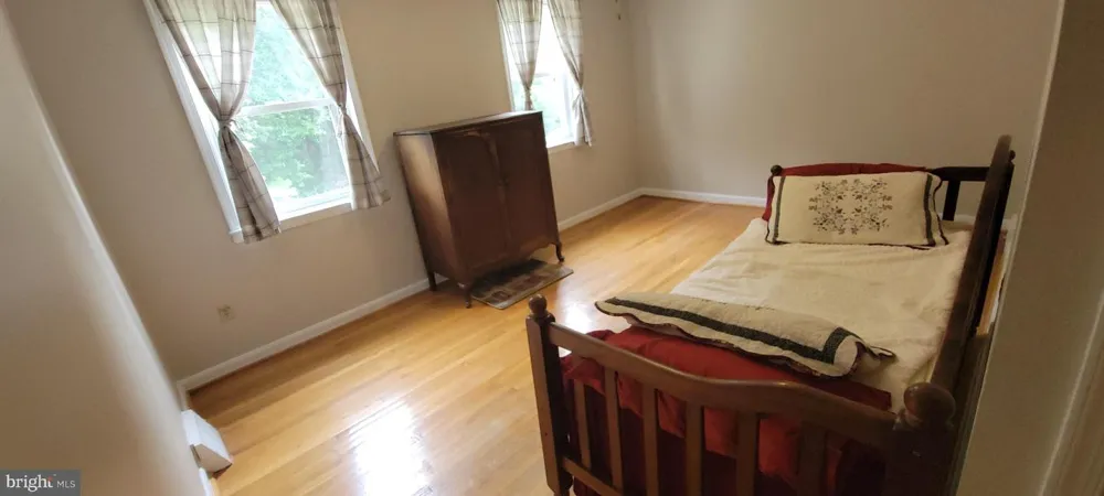 1235 STANWOOD STREET Philadelphia, PA 19111