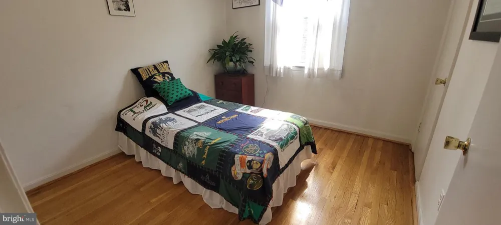 1235 STANWOOD STREET Philadelphia, PA 19111