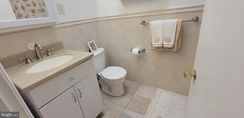 1235 STANWOOD STREET Philadelphia, PA 19111