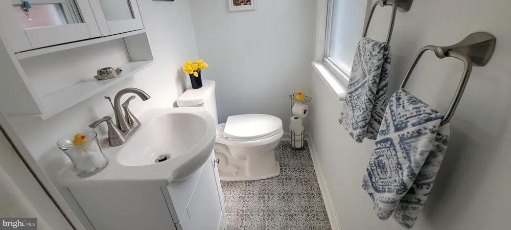 1235 STANWOOD STREET Philadelphia, PA 19111