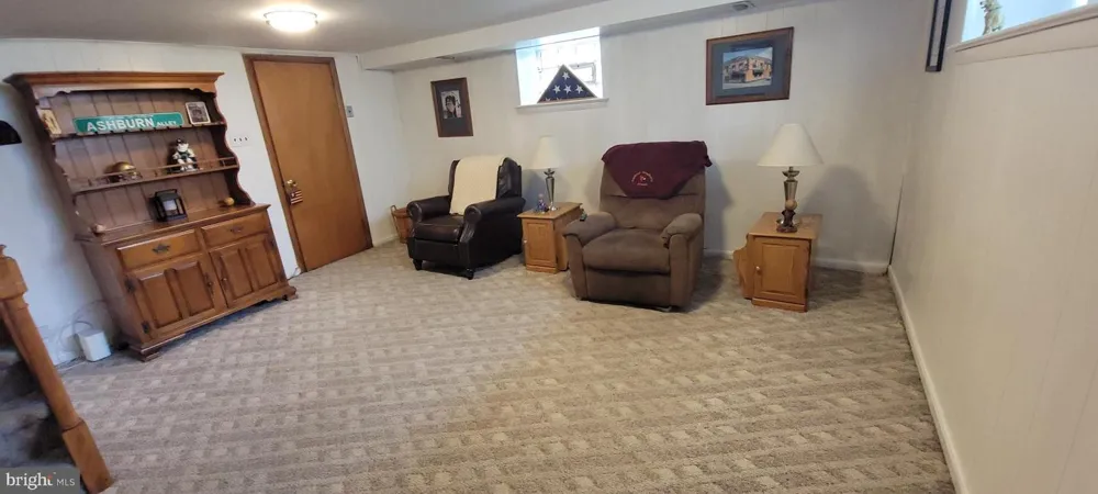1235 STANWOOD STREET Philadelphia, PA 19111