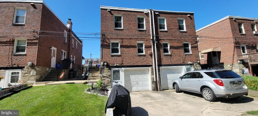 1235 STANWOOD STREET Philadelphia, PA 19111