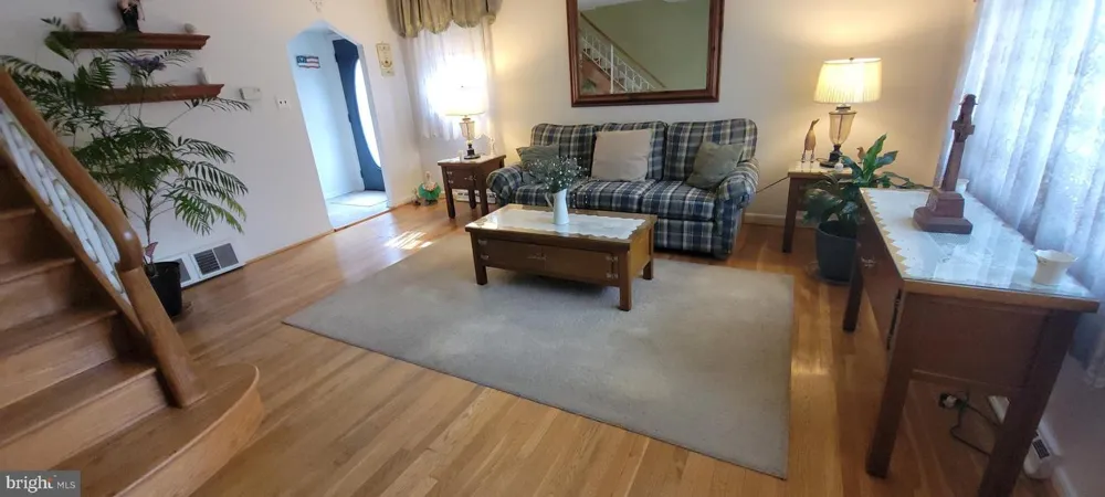 1235 STANWOOD STREET Philadelphia, PA 19111