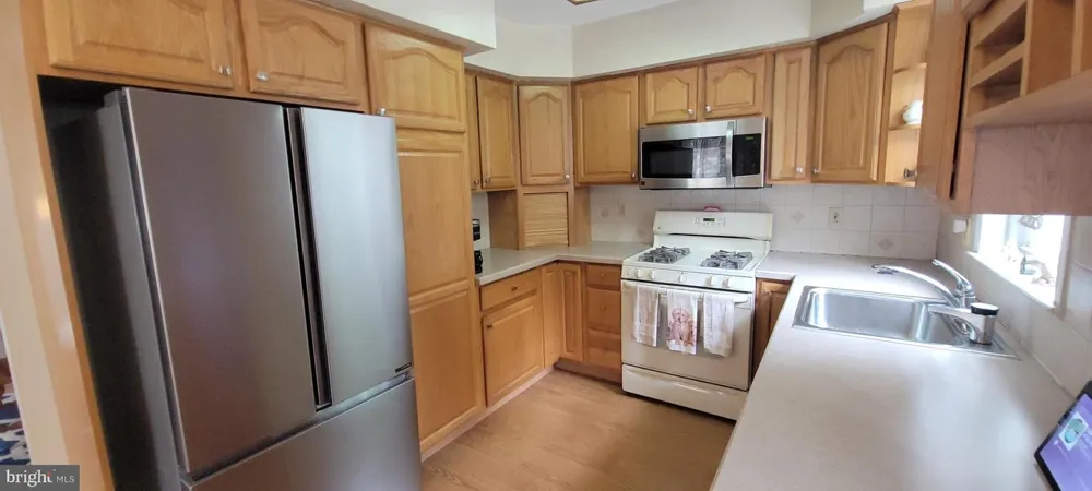 1235 STANWOOD STREET Philadelphia, PA 19111