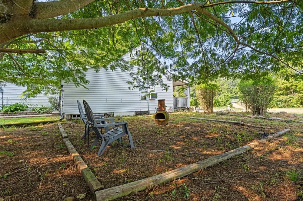 5360 Pond Creek Rd Pegram, TN 37143
