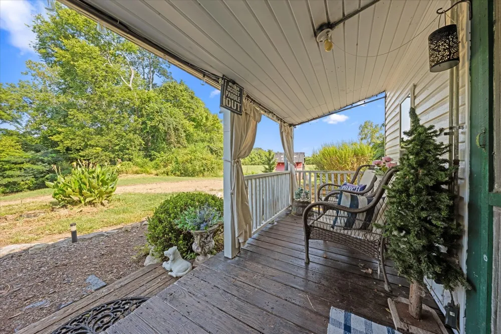 5360 Pond Creek Rd Pegram, TN 37143