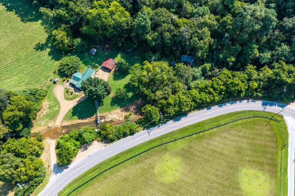 5360 Pond Creek Rd Pegram, TN 37143
