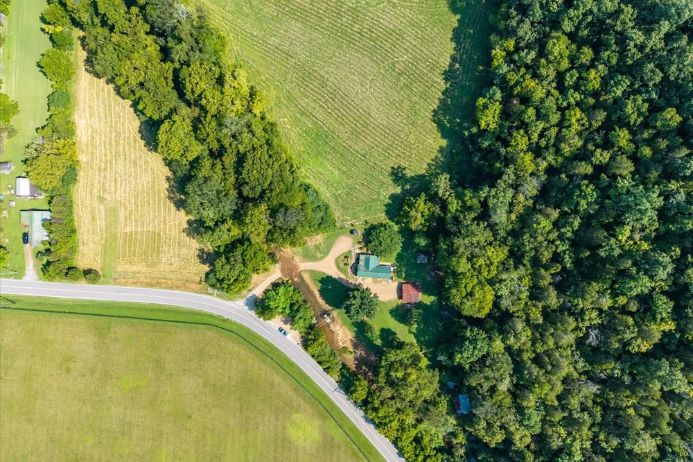 5360 Pond Creek Rd Pegram, TN 37143