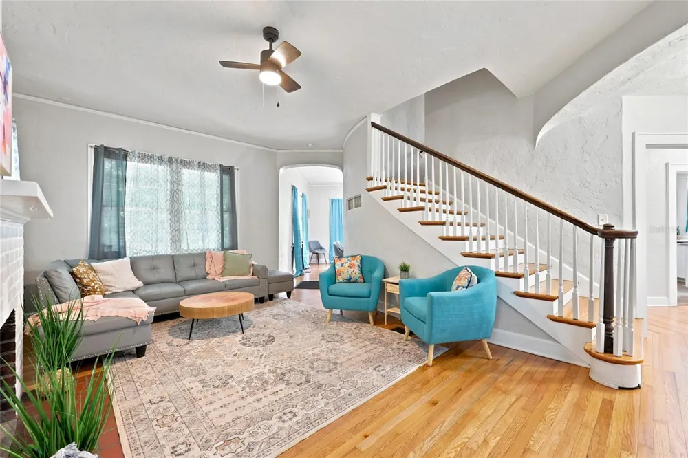 949 SW 13TH STREET Gainesville, FL 32601