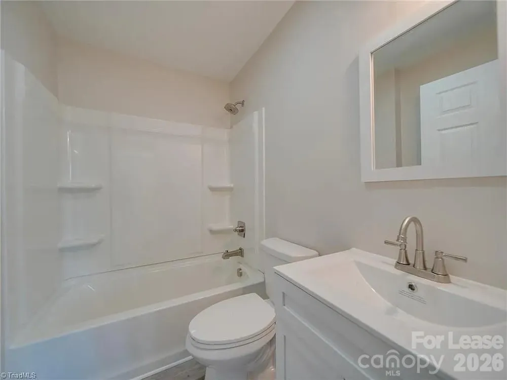 121 BRUMLEY AVENUE Concord, NC 28025