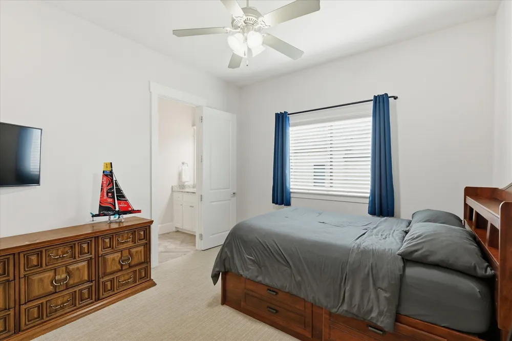 3249 Glenmore Avenue Northlake, TX 76247