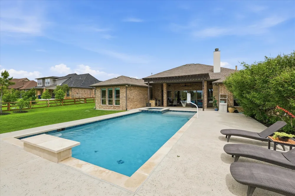 3249 Glenmore Avenue Northlake, TX 76247