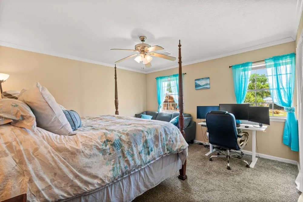 20 Clearview Street Point Blank, TX 77364