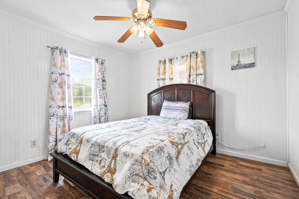 20 Clearview Street Point Blank, TX 77364
