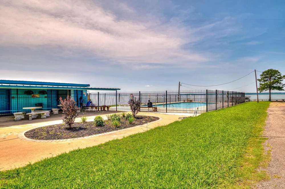 20 Clearview Street Point Blank, TX 77364