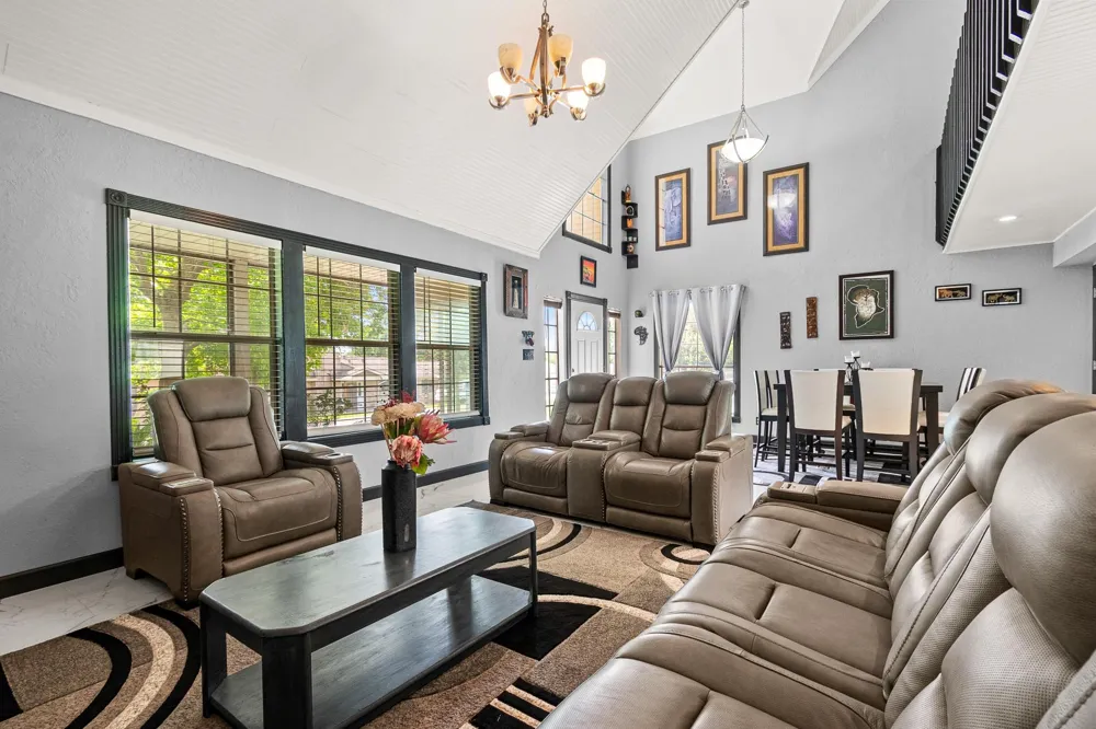 20 Clearview Street Point Blank, TX 77364