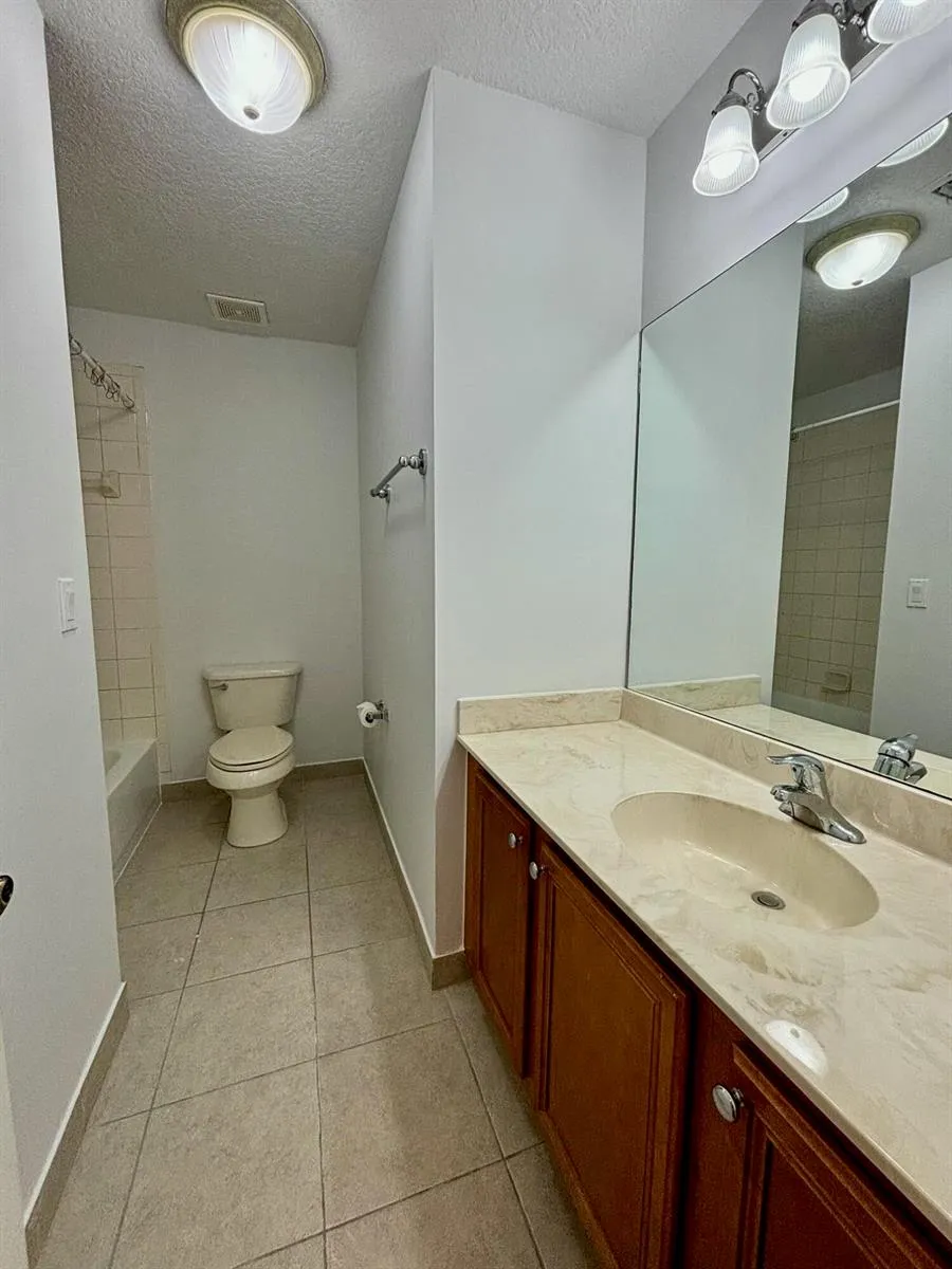 22162 Majestic Woods Way Boca Raton, FL 33428