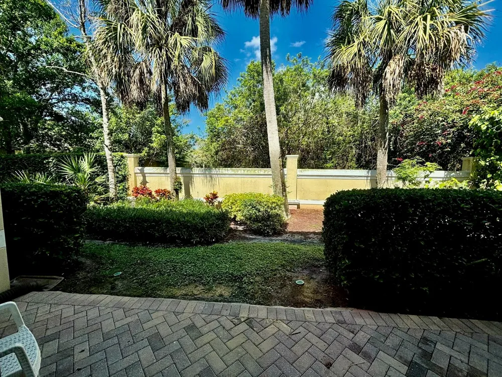 22162 Majestic Woods Way Boca Raton, FL 33428