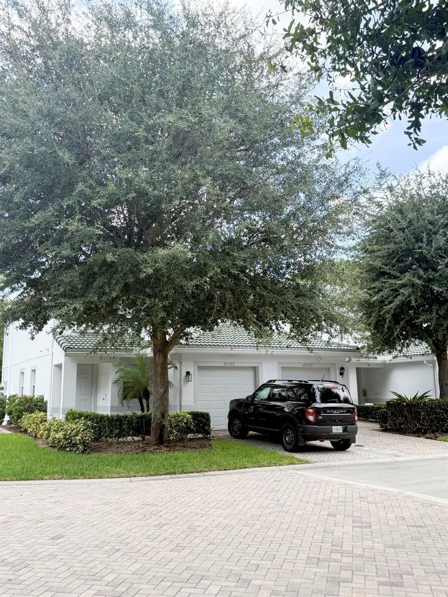 22162 Majestic Woods Way Boca Raton, FL 33428