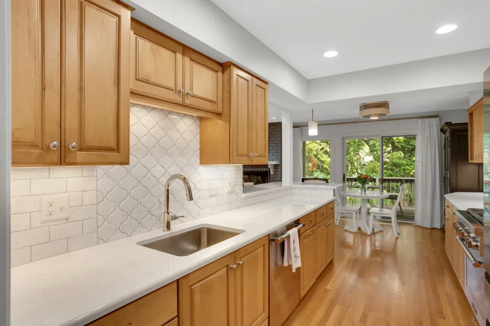 1775 Lexington Avenue S #23 Mendota Heights, MN 55118