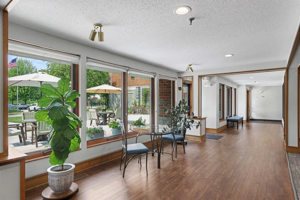 500 County Road B W #204 Roseville, MN 55113