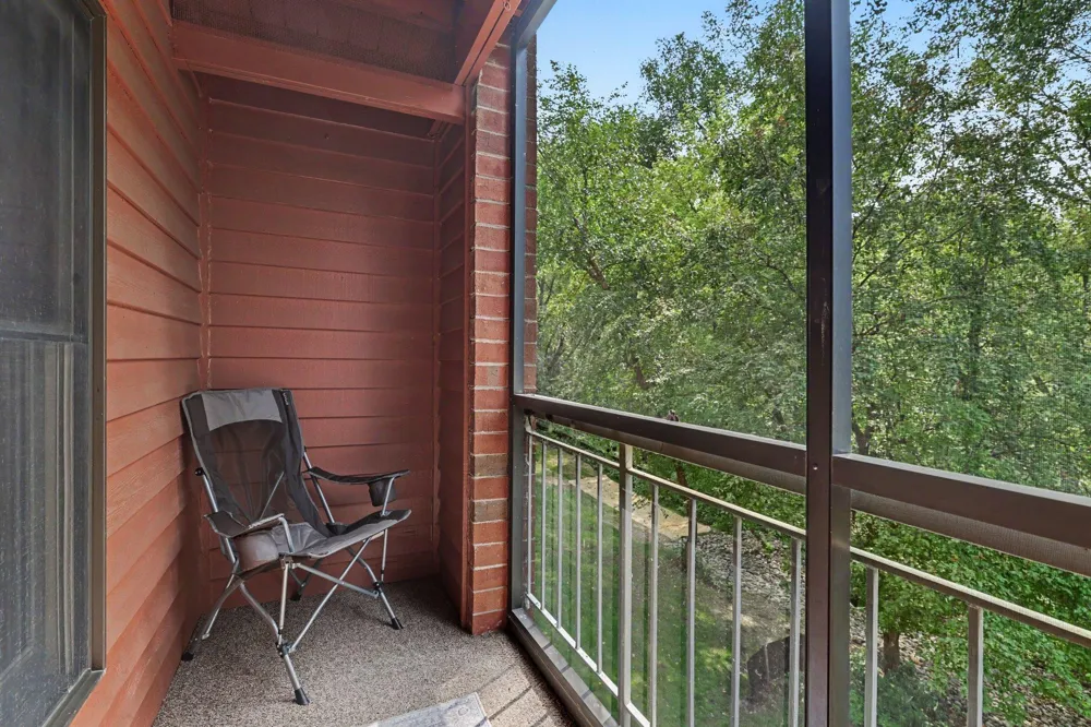 500 County Road B W #204 Roseville, MN 55113