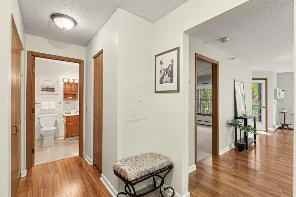 500 County Road B W #204 Roseville, MN 55113