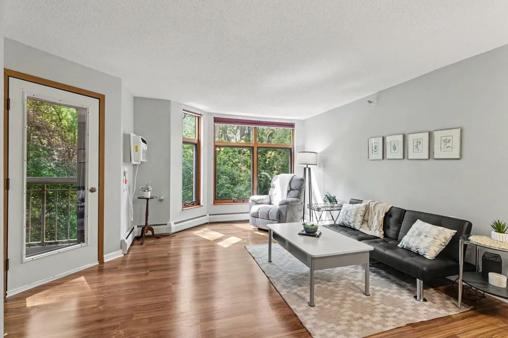 500 County Road B W #204 Roseville, MN 55113
