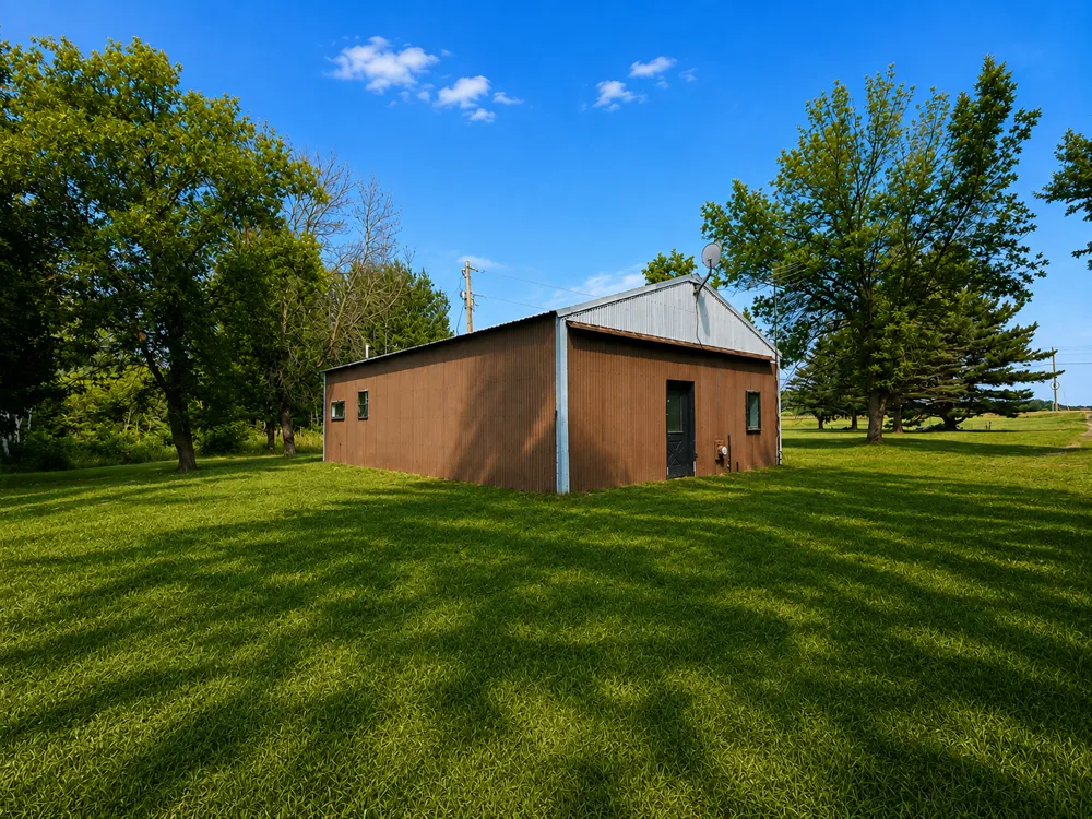 8996 Saint Croix Trail North Branch, MN 55056