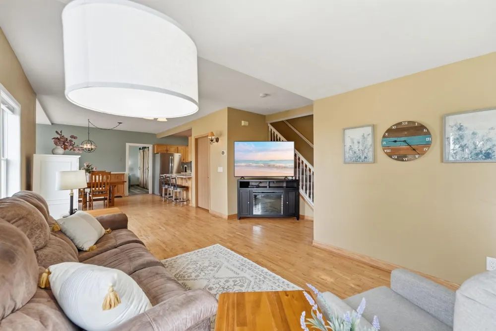 7520 County Road 9 NE Willmar, MN 56201