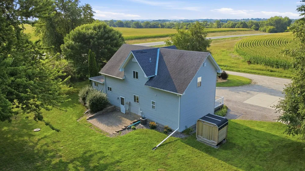 7520 County Road 9 NE Willmar, MN 56201